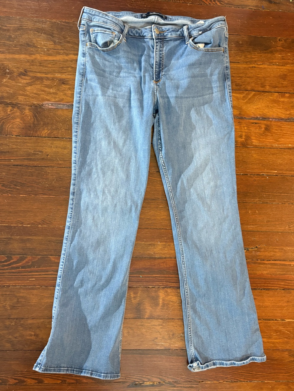 Hollister blue mid wash straight leg jeans pants size 33x32